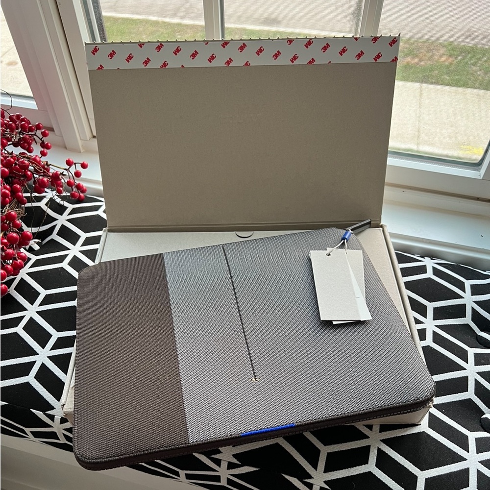 ❌SOLD❌ Rothy’s Stone Brown Laptop Portfolio - NEW WITH TAGS (NWT)